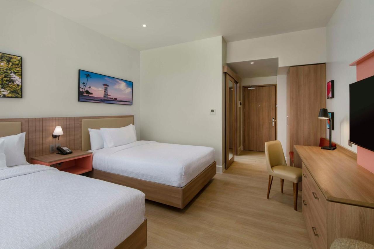 Hilton Garden Inn La Romana Buitenkant foto